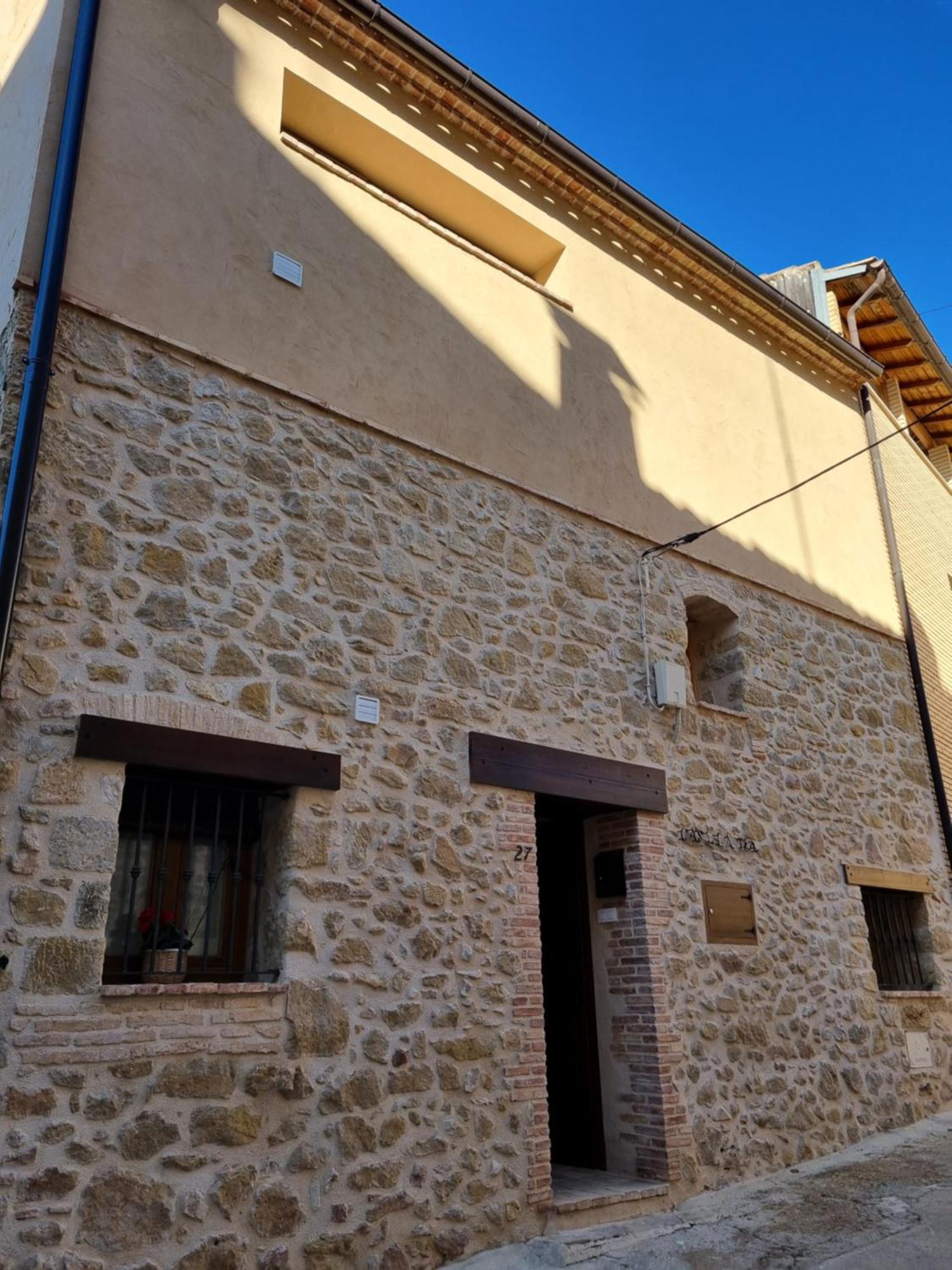 Casa La Tia Arnés Exterior foto